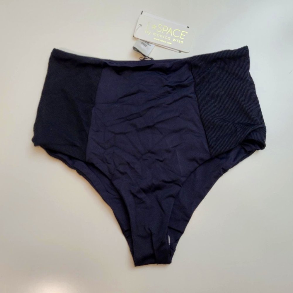 179. L*SACE bikini bottom. Black. Size S. NWT